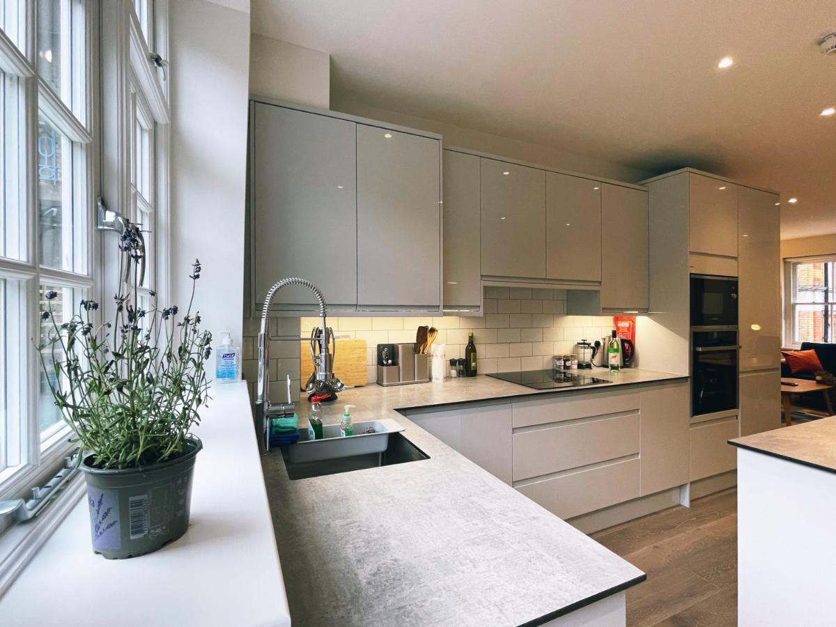 James'S Place On Oxford Street Apartment Лондон Екстериор снимка